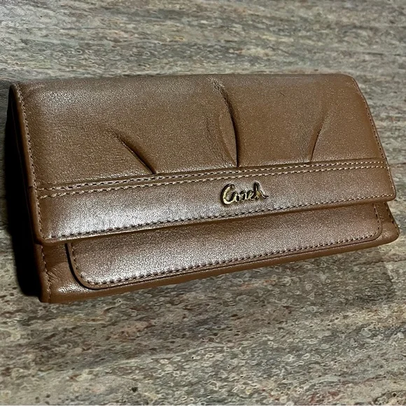 Coach wallet - Picture 13 of 16